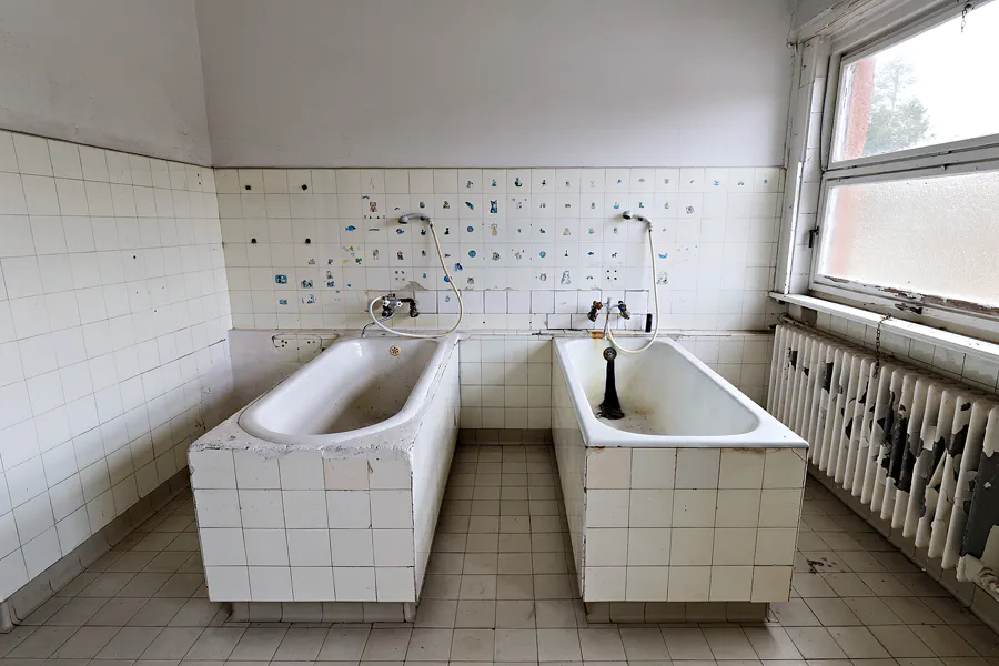 056 | 2025 | Harzgerode | Heilstätte Harzgerode | © carsten riede fotografie