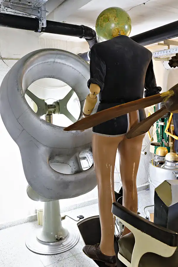 045 | 2025 | Berlin | Designpanoptikum – Surreales Museum für industrielle Objekte | © carsten riede fotografie