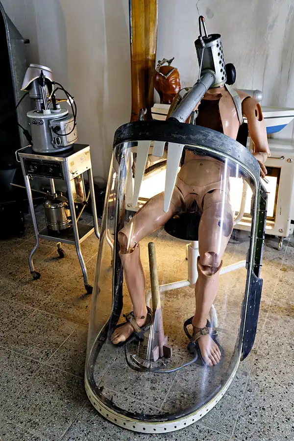 059 | 2025 | Berlin | Designpanoptikum – Surreales Museum für industrielle Objekte | © carsten riede fotografie