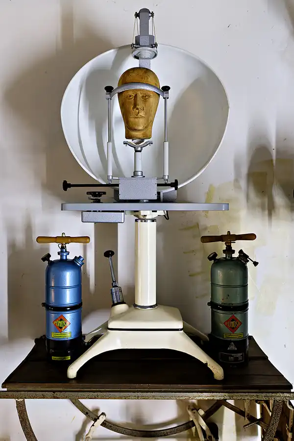 068 | 2025 | Berlin | Designpanoptikum – Surreales Museum für industrielle Objekte | © carsten riede fotografie