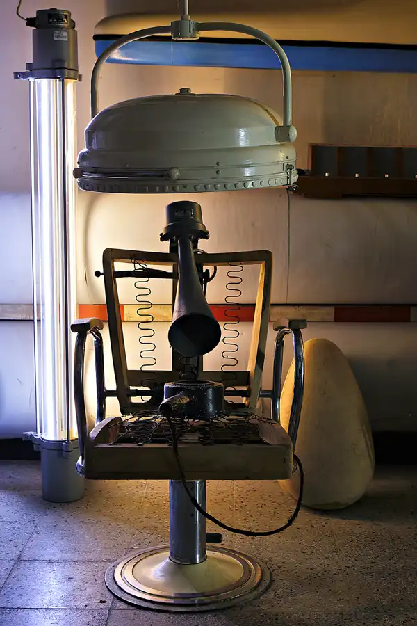 070 | 2025 | Berlin | Designpanoptikum – Surreales Museum für industrielle Objekte | © carsten riede fotografie