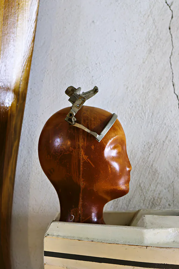 069 | 2025 | Berlin | Designpanoptikum – Surreales Museum für industrielle Objekte | © carsten riede fotografie