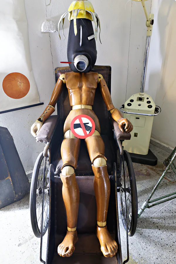 081 | 2025 | Berlin | Designpanoptikum – Surreales Museum für industrielle Objekte | © carsten riede fotografie