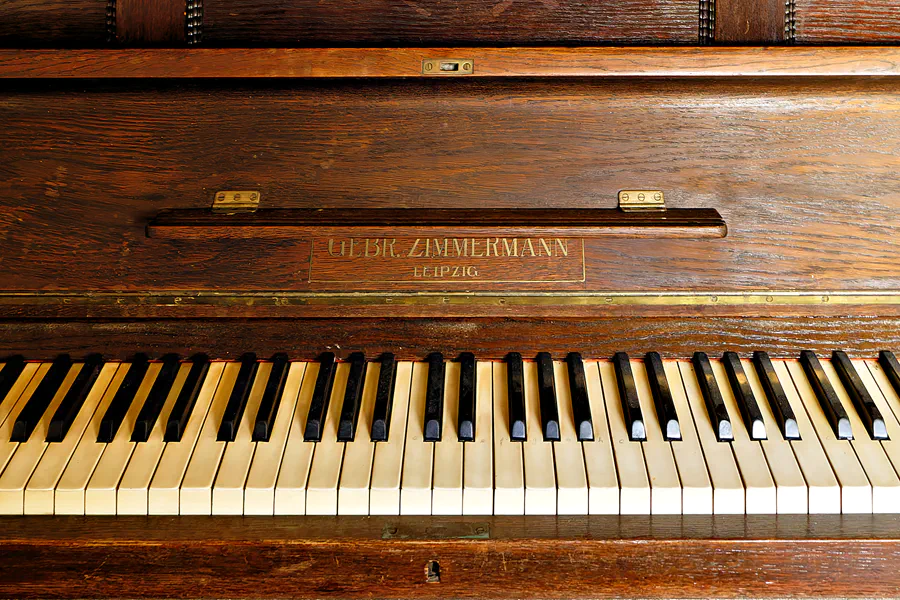 023 | 2025 | Crossen an der Elster | Schloss Crossen | © carsten riede fotografie