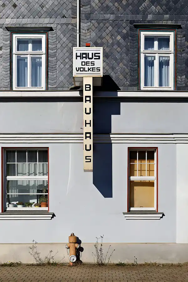 002 | 2025 | Probstzella | Haus des Volkes – Das Bauhaushotel | © carsten riede fotografie