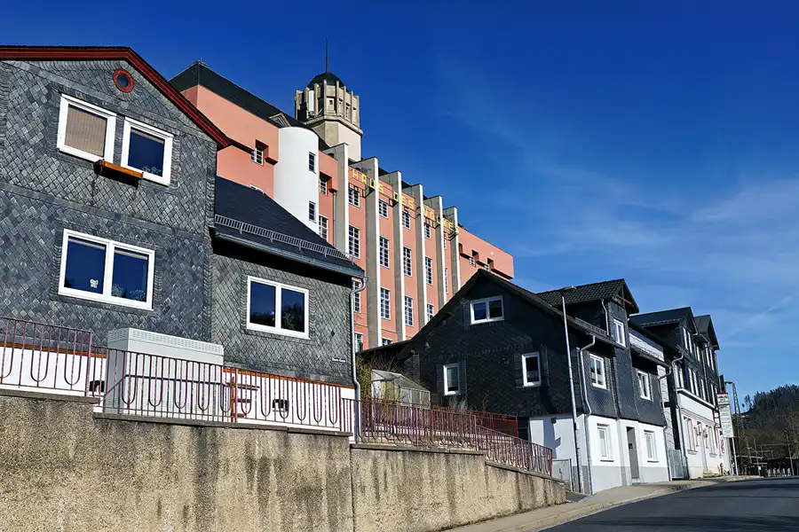 003 | 2025 | Probstzella | Haus des Volkes – Das Bauhaushotel | © carsten riede fotografie