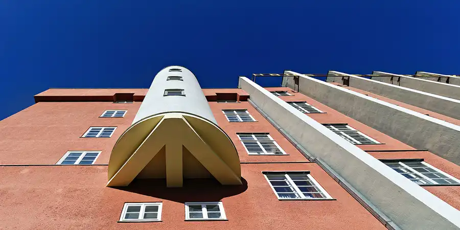 008 | 2025 | Probstzella | Haus des Volkes – Das Bauhaushotel | © carsten riede fotografie