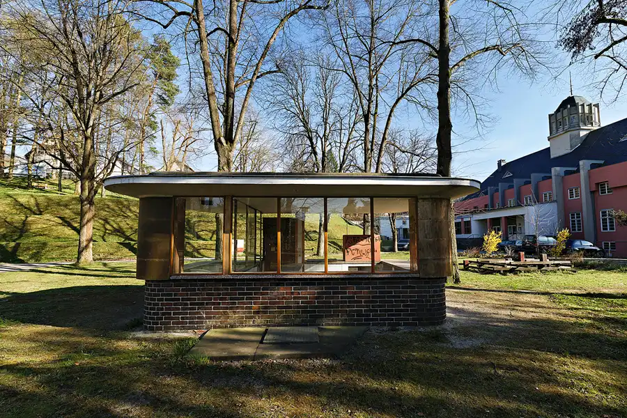 085 | 2025 | Probstzella | Haus des Volkes – Das Bauhaushotel | © carsten riede fotografie