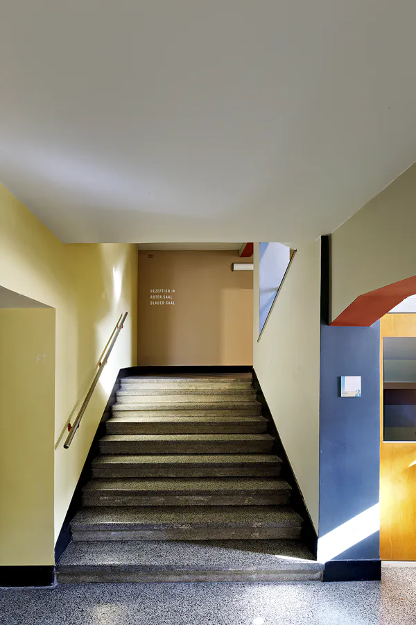 017 | 2025 | Probstzella | Haus des Volkes – Das Bauhaushotel | © carsten riede fotografie