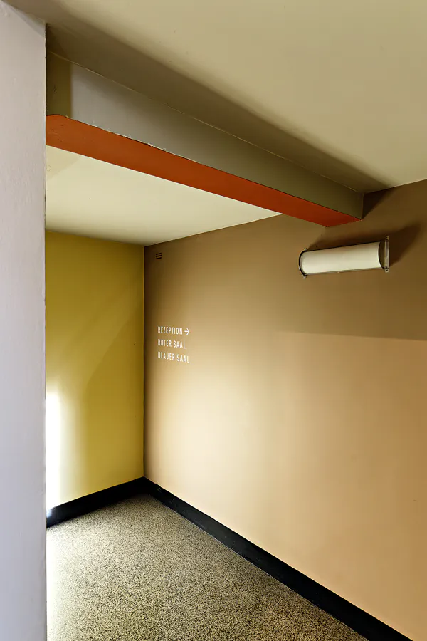 018 | 2025 | Probstzella | Haus des Volkes – Das Bauhaushotel | © carsten riede fotografie