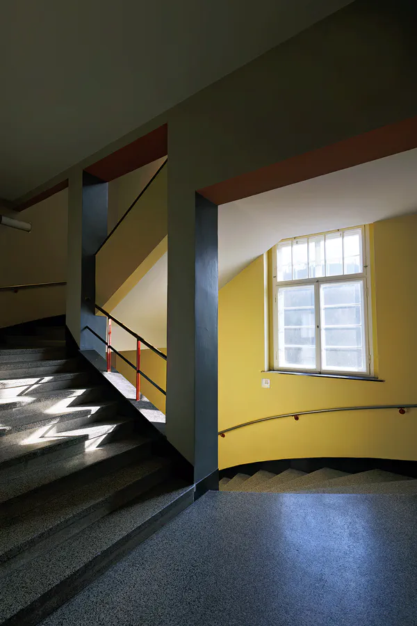 041 | 2025 | Probstzella | Haus des Volkes – Das Bauhaushotel | © carsten riede fotografie