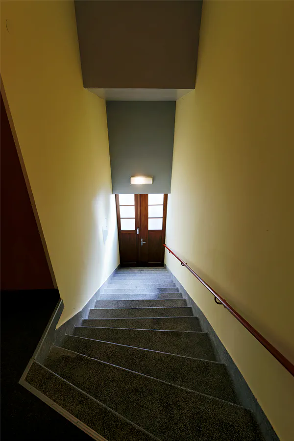 073 | 2025 | Probstzella | Haus des Volkes – Das Bauhaushotel | © carsten riede fotografie