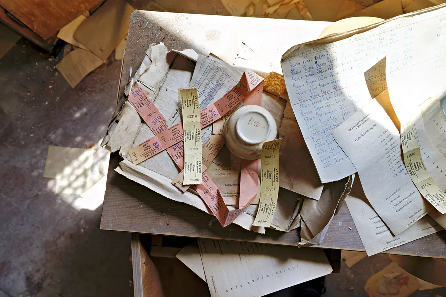 074 | 2025 | Annaburg | Annaburg Porzellan | © carsten riede fotografie