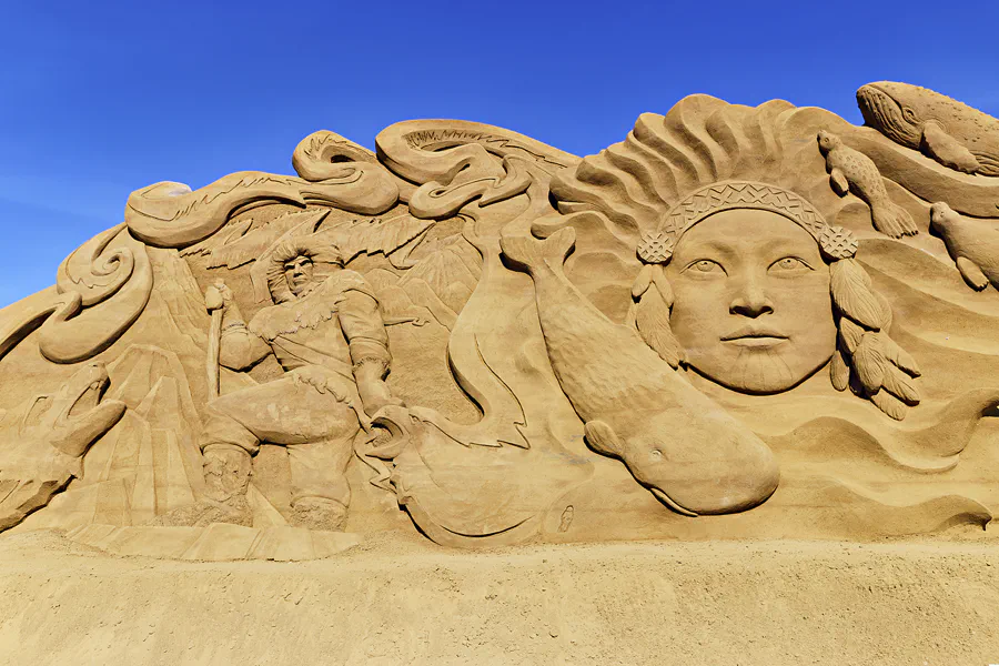 002 | 2025 | Sondervig | Sandskulptur Sondervig | © carsten riede fotografie