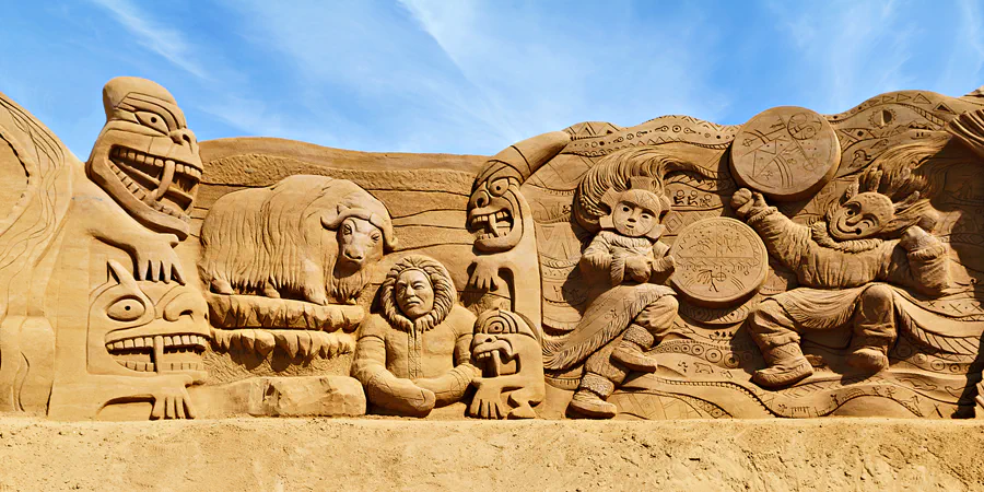 011 | 2025 | Sondervig | Sandskulptur Sondervig | © carsten riede fotografie