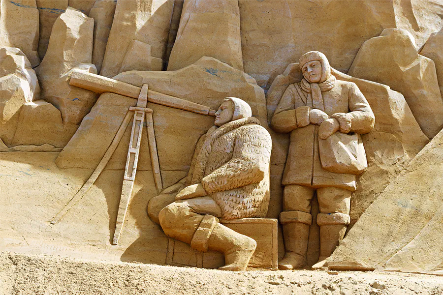 025 | 2025 | Sondervig | Sandskulptur Sondervig | © carsten riede fotografie