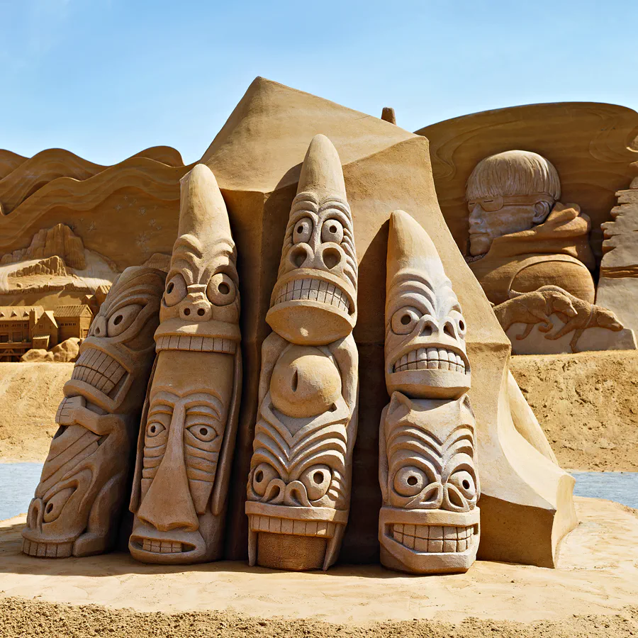 029 | 2025 | Sondervig | Sandskulptur Sondervig | © carsten riede fotografie