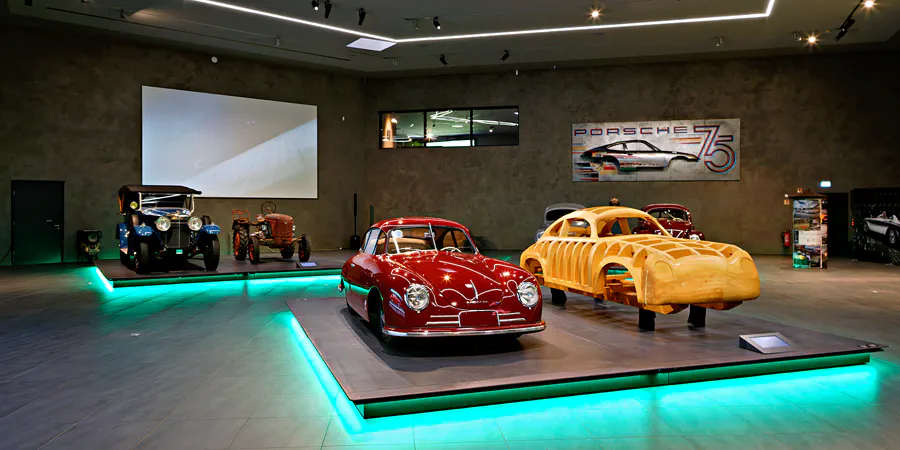 002 | 2025 | Anger | Hans-Peter Porsche Traumwerk | © carsten riede fotografie