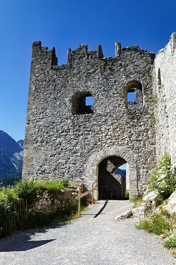 028 | 2025 | Reutte | Burgruine Ehrenberg | © carsten riede fotografie
