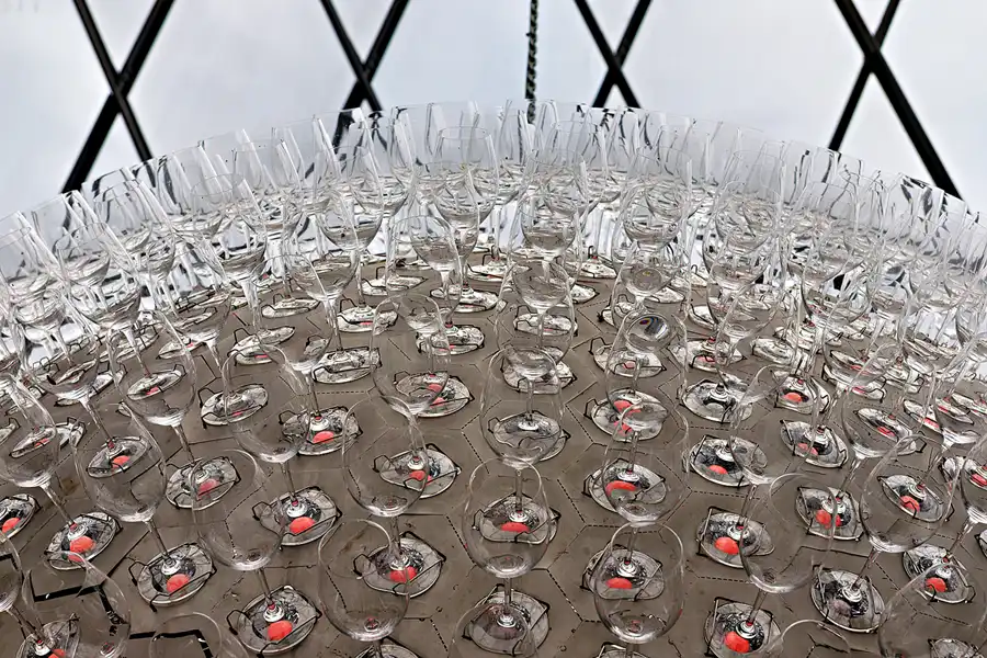 008 | 2025 | Kufstein | Riedel – The Wine Glass Company – Tiroler Manufaktur & Museum | © carsten riede fotografie