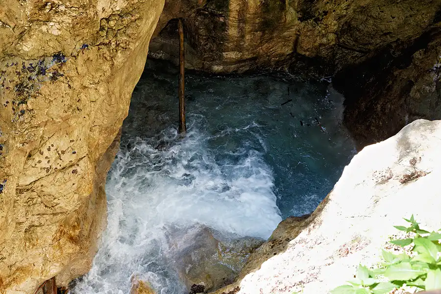 071 | 2025 | Stans | Wolfsklamm | © carsten riede fotografie