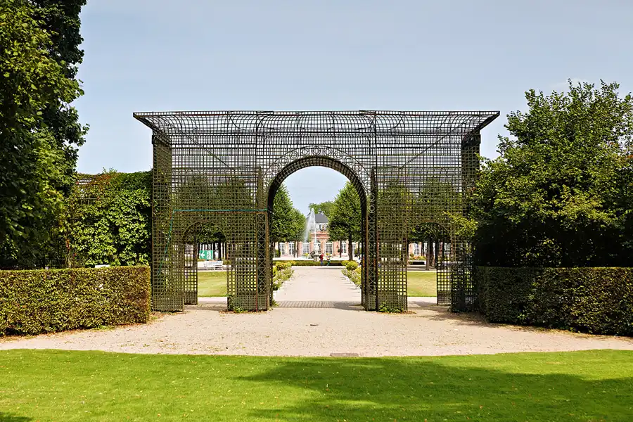 011 | 2025 | Schwetzingen | © carsten riede fotografie