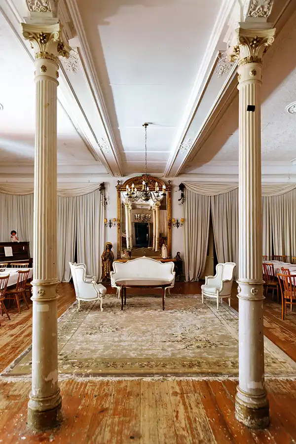 002 | 2025 | Sand | Hunters Hotel – Kurhaus Sand | © carsten riede fotografie