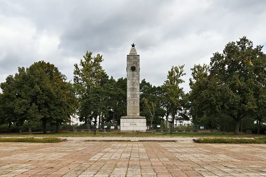 056 | 2025 | Eisenhüttenstadt | © carsten riede fotografie