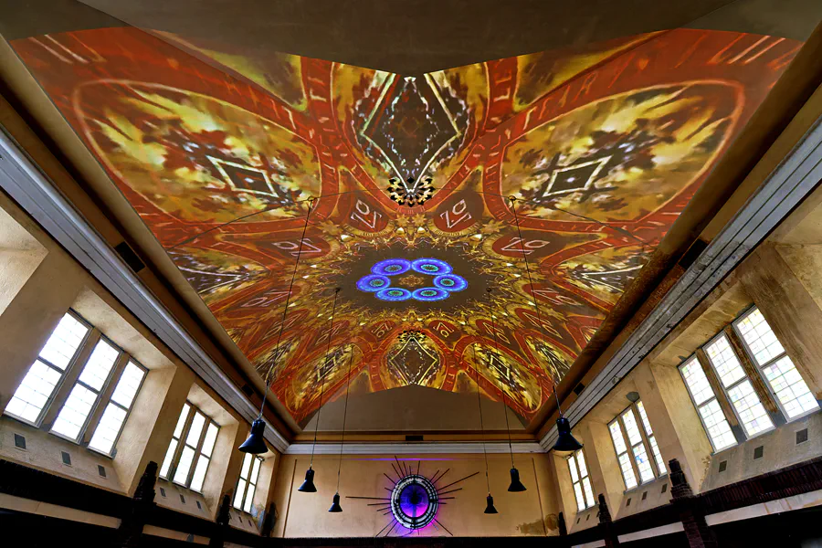 007 | 2025 | Berlin | Stadtbad Lichtenberg – Hubertusbad – The Exhibition Stadtbad Reloaded Beyond | © carsten riede fotografie