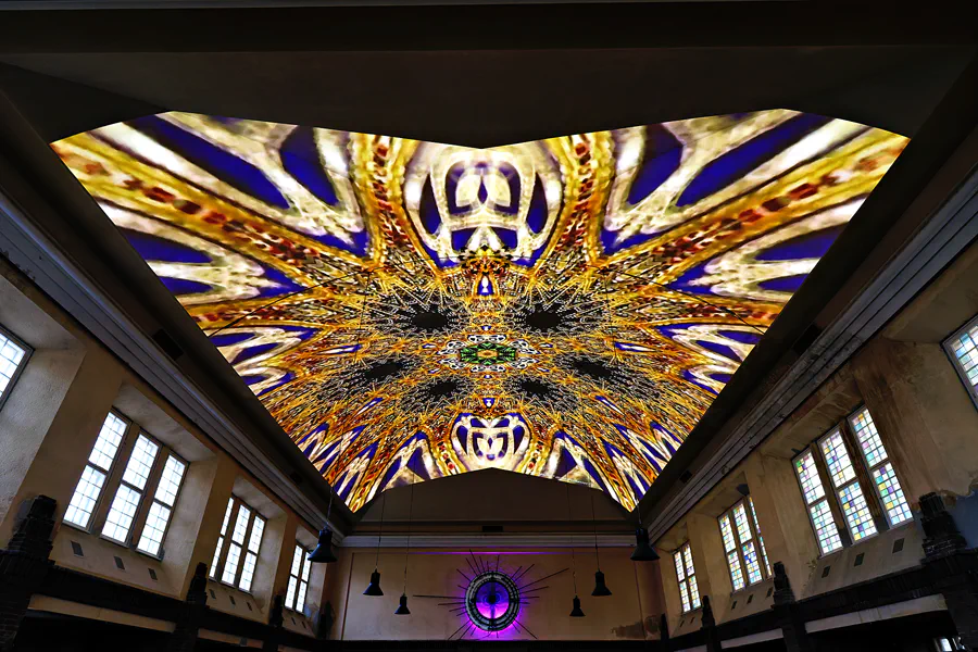 025 | 2025 | Berlin | Stadtbad Lichtenberg – Hubertusbad – The Exhibition Stadtbad Reloaded Beyond | © carsten riede fotografie