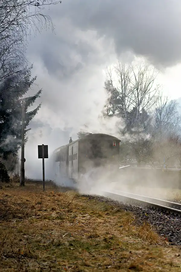 196 | 2025 | Oybin | Zittauer Schmalspurbahn – Bahnhof Oybin Niederdorf | © carsten riede fotografie