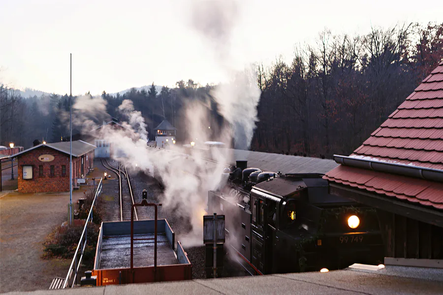 072 | 2025 | Bertsdorf | Zittauer Schmalspurbahn – Bahnhof Bertsdorf | © carsten riede fotografie