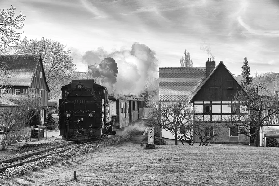 158 | 2025 | Jonsdorf | Zittauer Schmalspurbahn – Kurort Jonsdorf Haltestelle | © carsten riede fotografie