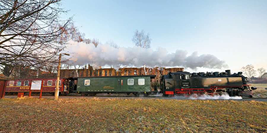 180 | 2025 | Olbersdorf | Zittauer Schmalspurbahn – Bahnhof Olbersdorf Niederdorf | © carsten riede fotografie