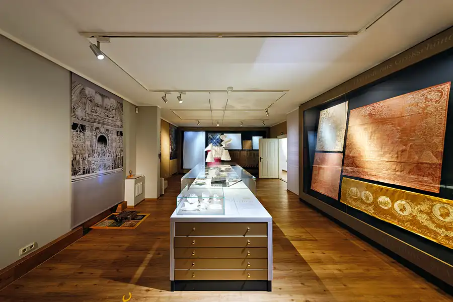 016 | 2025 | Grossschönau | Deutsches Damast- und Frottiermuseum | © carsten riede fotografie