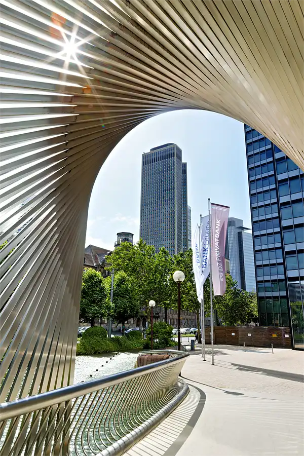 002 | 2026 | Frankfurt am Main | © carsten riede fotografie