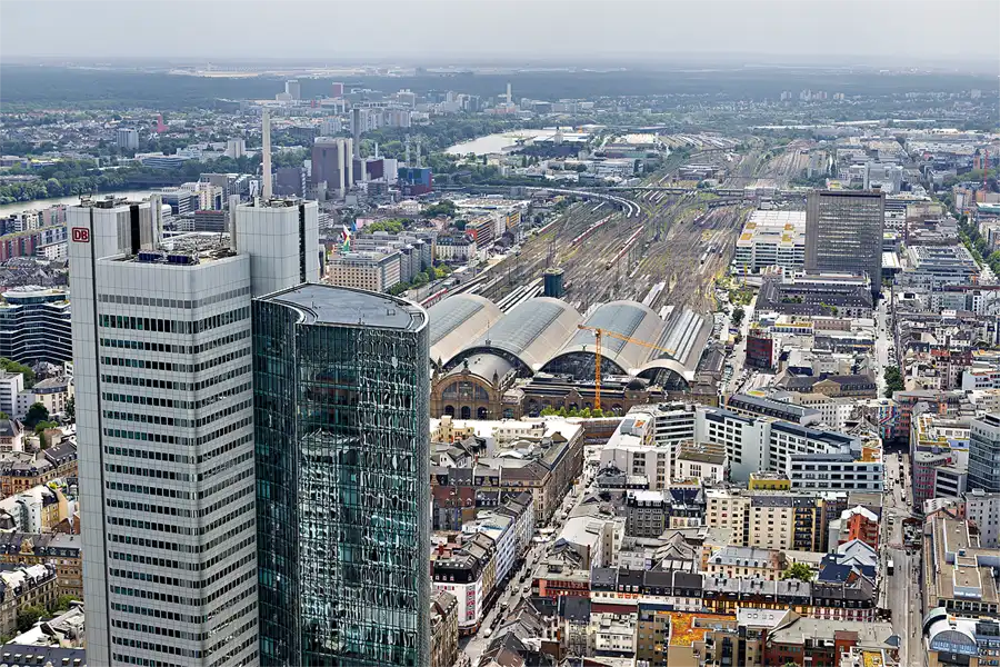 021 | 2026 | Frankfurt am Main | © carsten riede fotografie