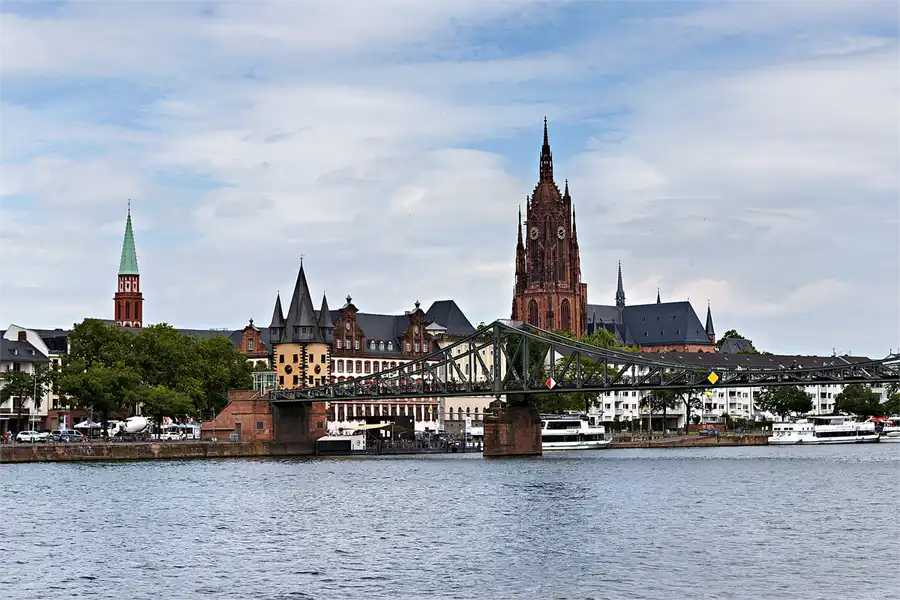 062 | 2026 | Frankfurt am Main | © carsten riede fotografie