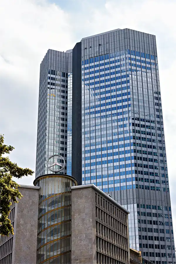 073 | 2026 | Frankfurt am Main | © carsten riede fotografie