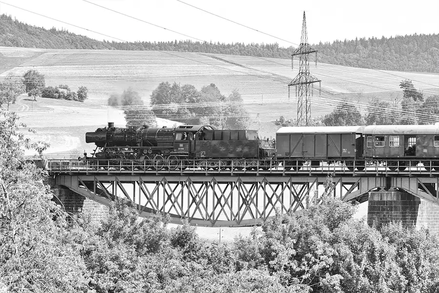 083 | 2026 | Blumberg | Talübergang Fützen – Sauschwänzlebahn | © carsten riede fotografie