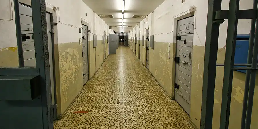 2005 | BERLIN | GENSLERSTRASSE 66 – MFS GEFÄNGNIS | © carsten riede fotografie