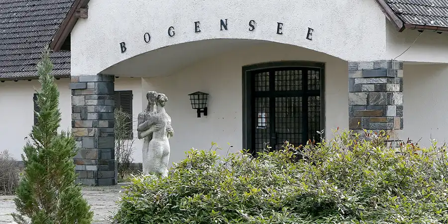 2010 | BOGENSEE | WALDHOF AM BOGENSEE | © carsten riede fotografie