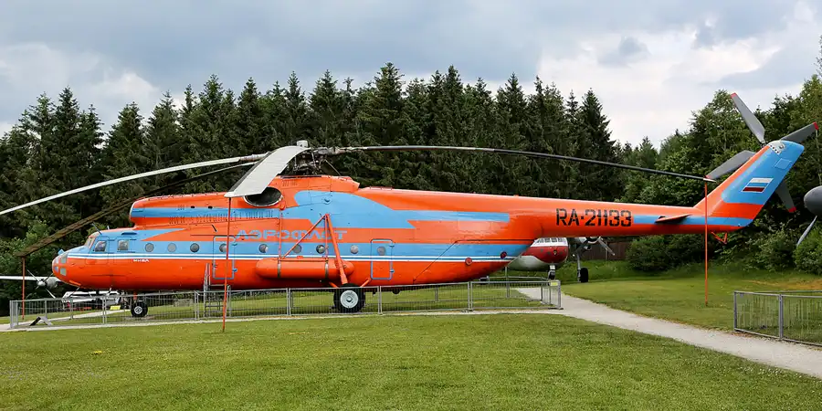 2019 | HERMESKEIL | FLUGAUSSTELLUNG JUNIOR | © carsten riede fotografie