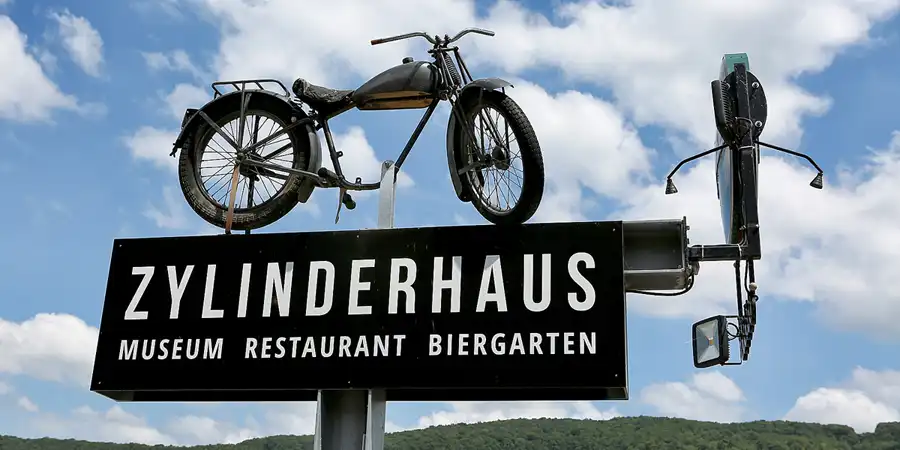 2019 | BERNKASTEL-KUES | ZYLINDERHAUS | © carsten riede fotografie