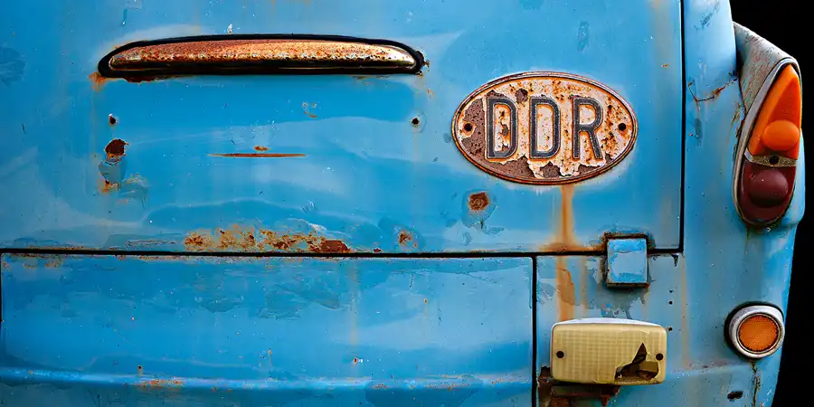 2024 | REDDELICH | FUNDSACHEN AN DER B 105 | © carsten riede fotografie